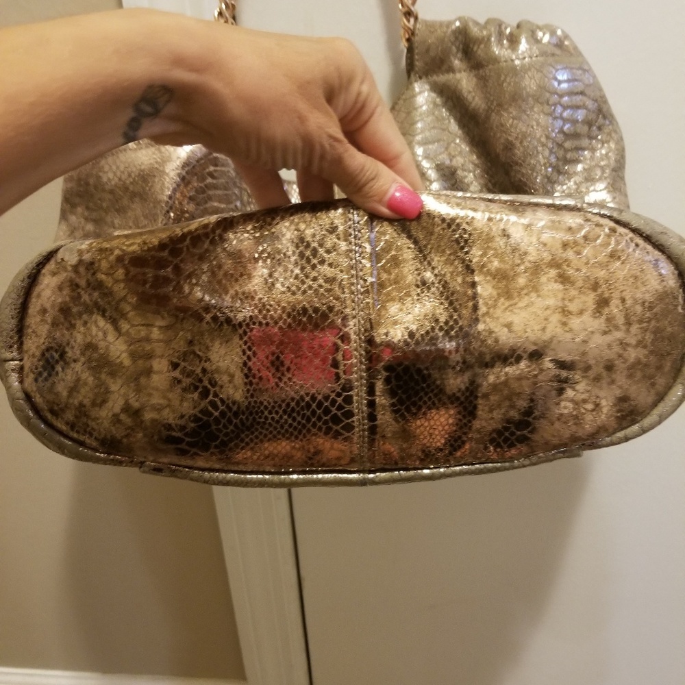 Victoria Secret Purse, Gold Leather. Stunning! - Picture 4 of 5